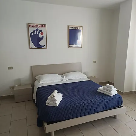 Blancohouse - Amendola Centro ريتشيوني